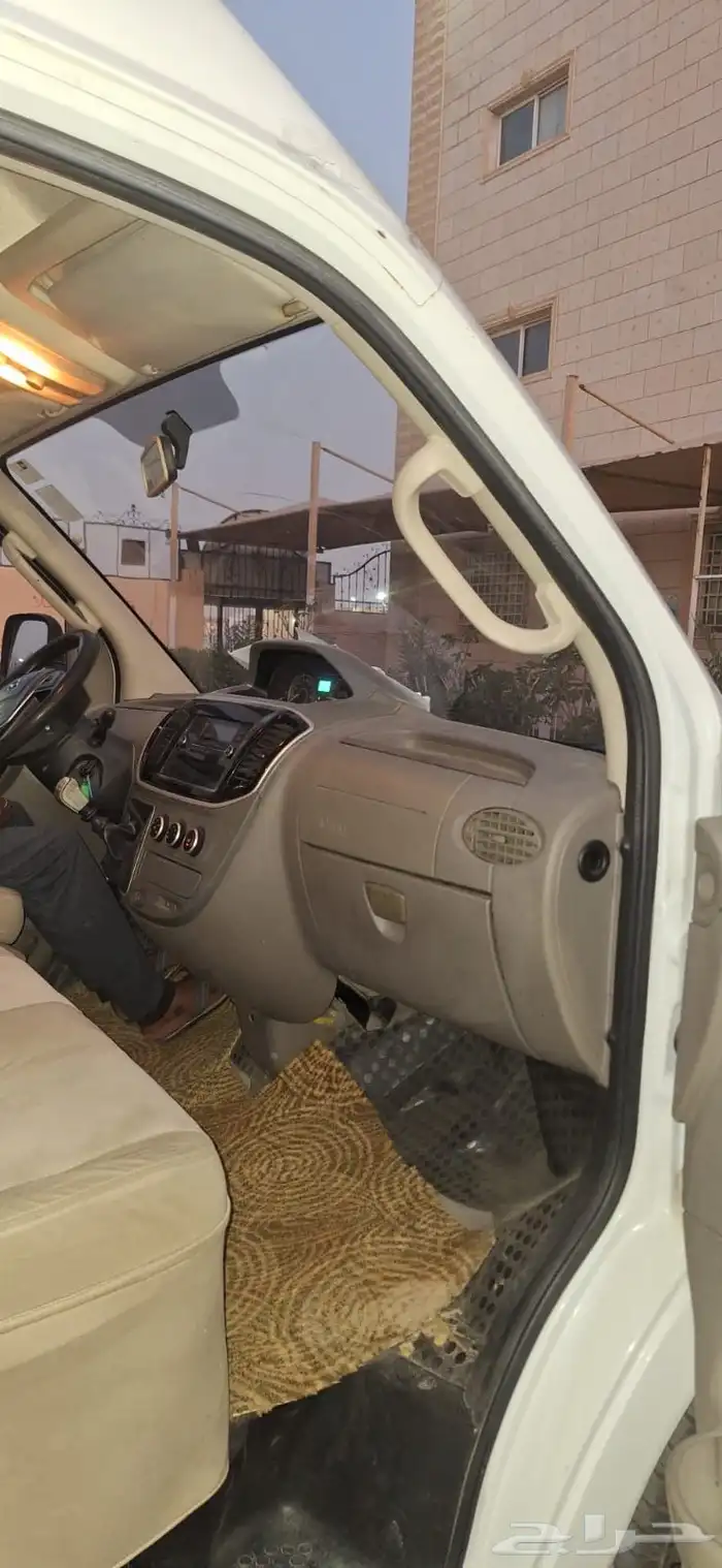 باص صيني ماكسوس 2019 4