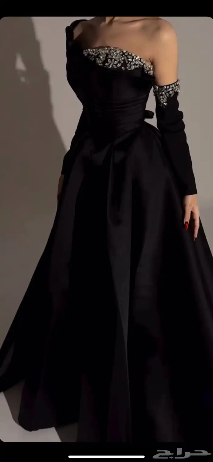 فستان للايجار نظيف مرا 2