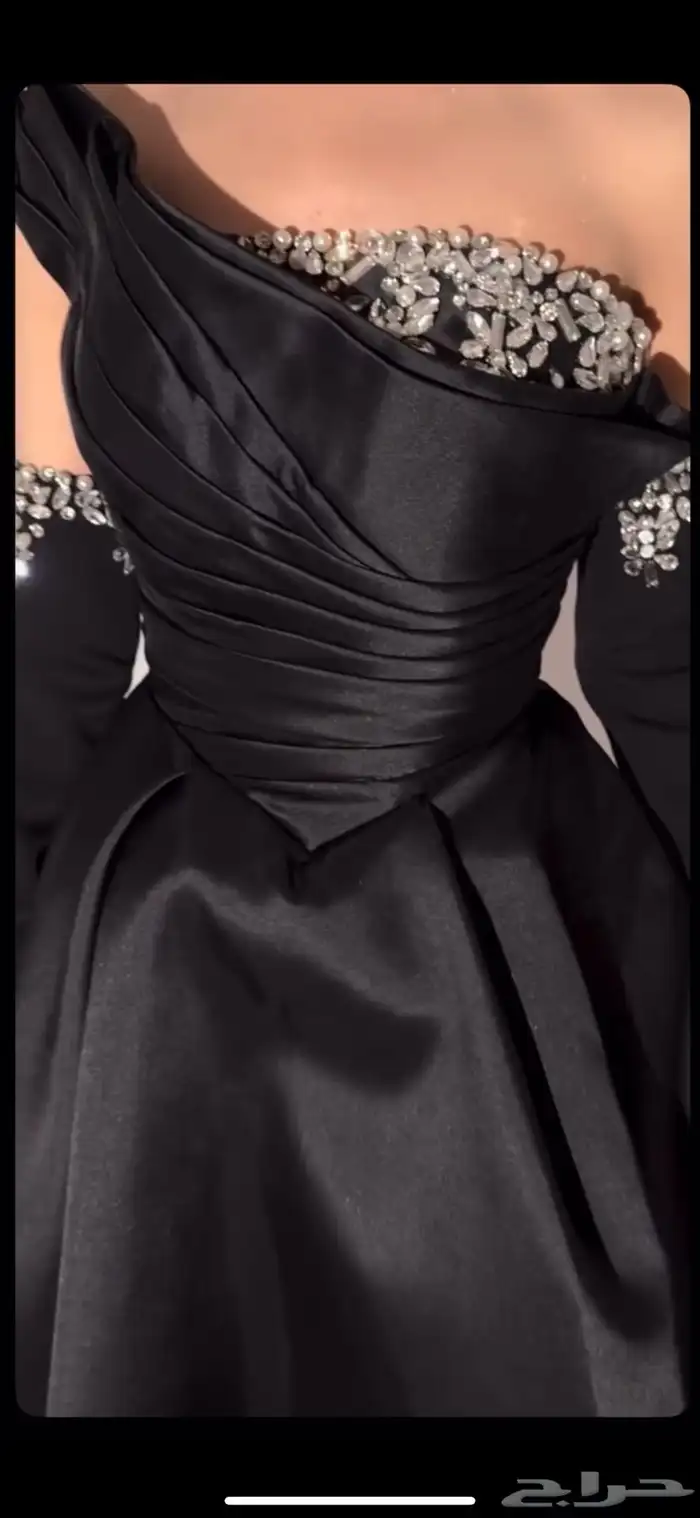 فستان للايجار نظيف مرا 0