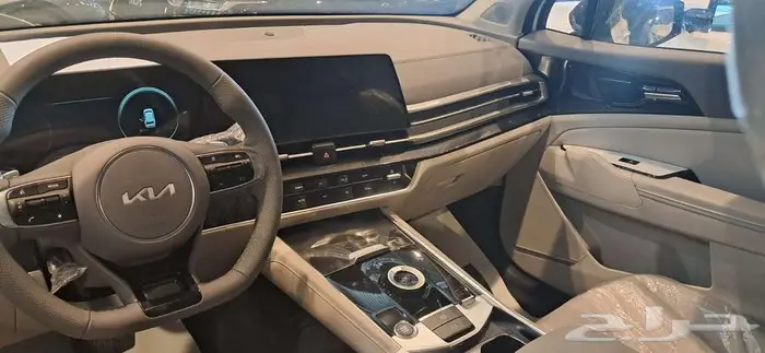 كيا سبورتاج لارج L نص فل 2025 بانوراما 7