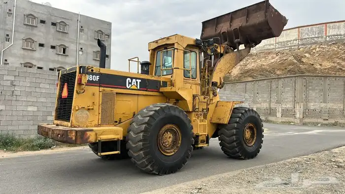شيول كتربلر 980F قير عايدي نظيف بطاقه جمركيه 15