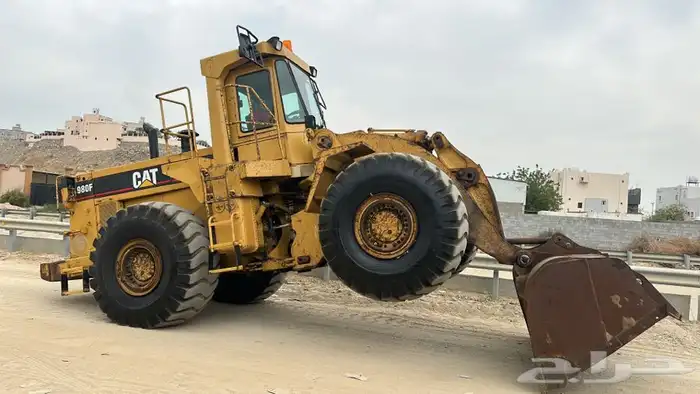 شيول كتربلر 980F قير عايدي نظيف بطاقه جمركيه 4