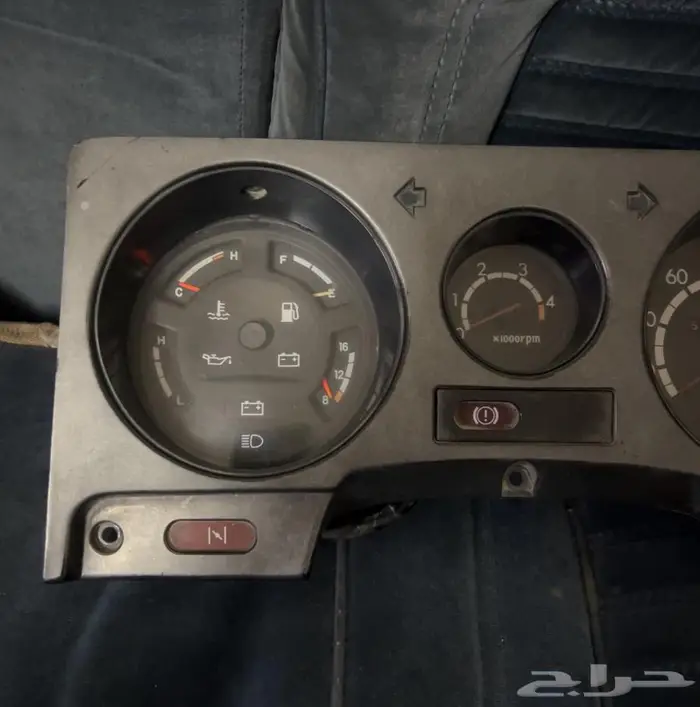 للبيع عداد جيب صالون 87 إلى 82 2