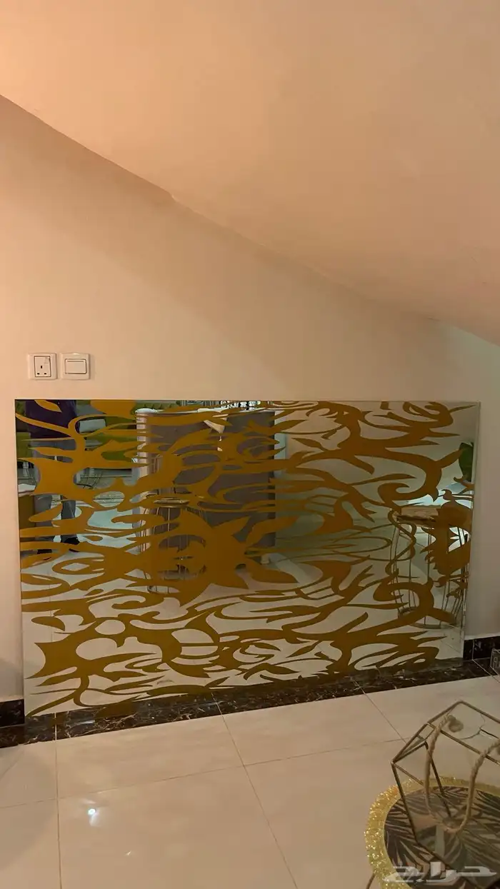 مرآة حائط 0