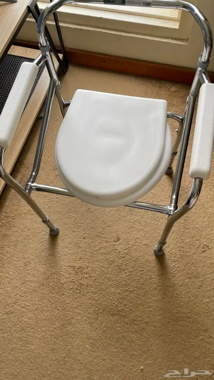مقعد مرحاض خارجي 0