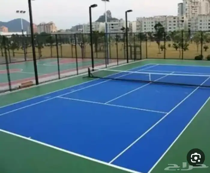 تنس ارضي و مضمار 10