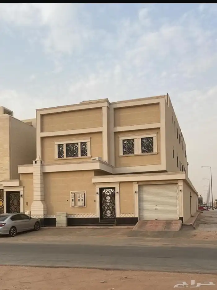 فيلا للبيع في حي السعادة في موقع مميز وسعر مميز 0