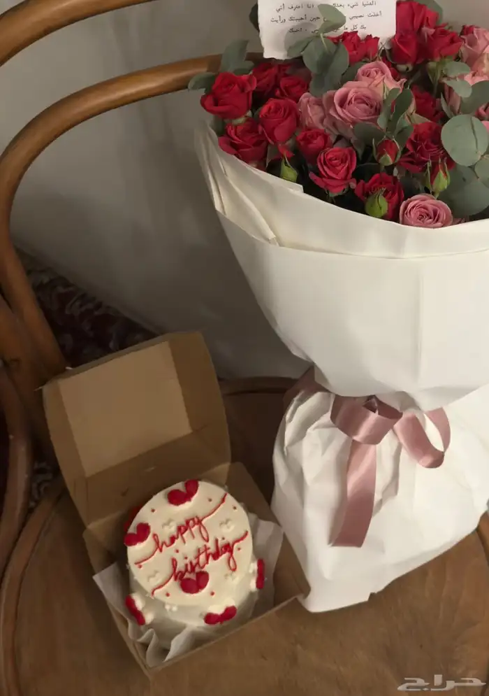 تنسيق وورد و هدايا عيد الحب 10