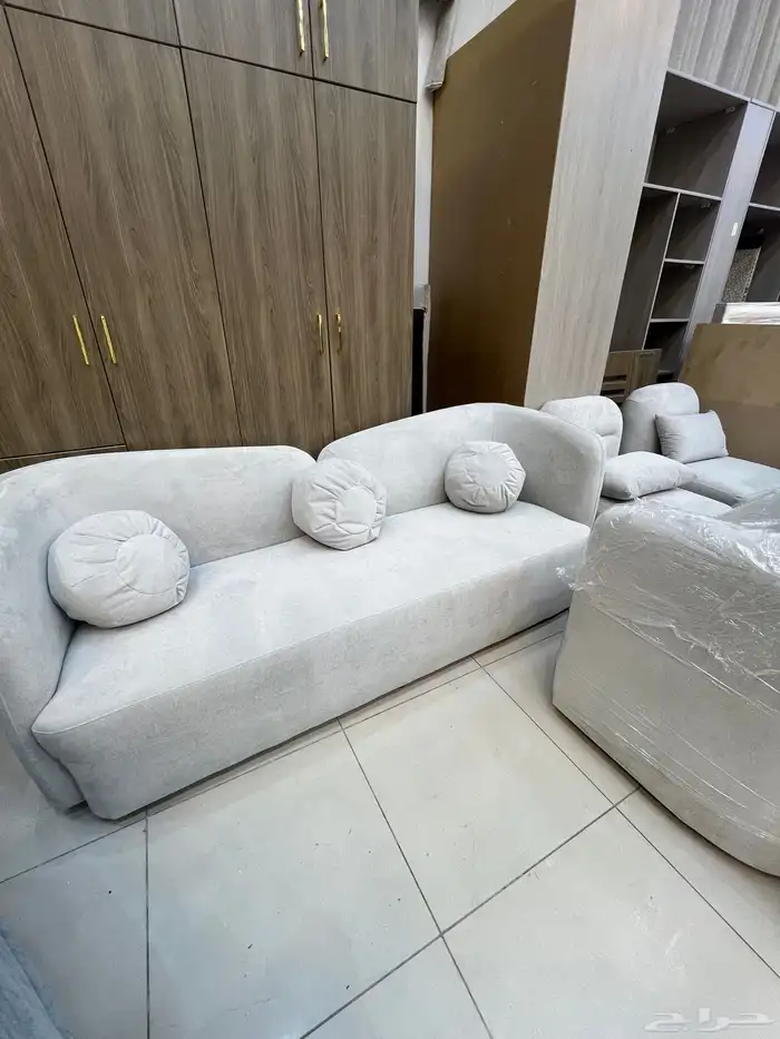 تأثيث غرف نوم كنبات ستائر دواليب شقق فنادق 28