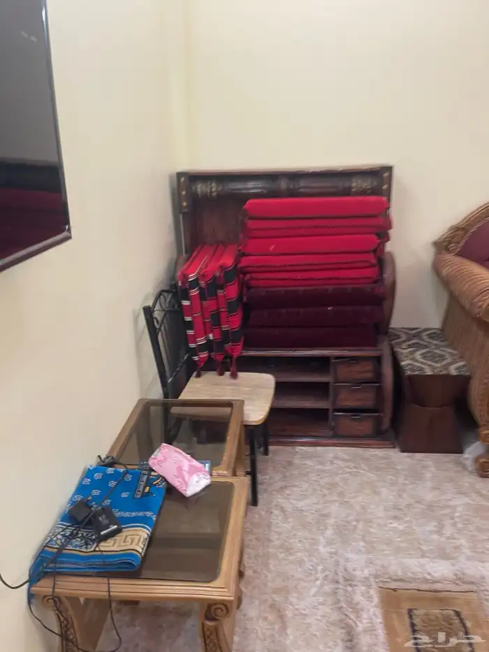 كنب مجلس نطيف جدا  واستخدام بسيط 4