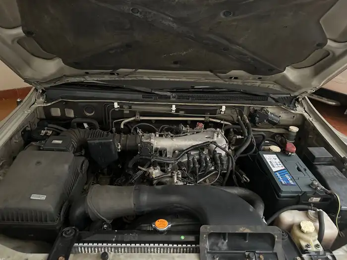 ميتسوبيشي 8