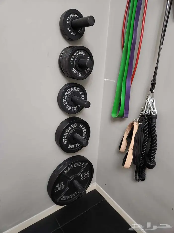 للبيع أوزان أولومبية و بنش Hammer Strength 0