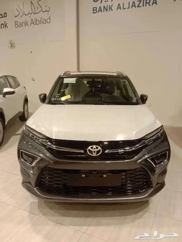 تويوتا اوربان 25 (كاش-تقسيط) اقل الاسعار واقل هامش ربح 0