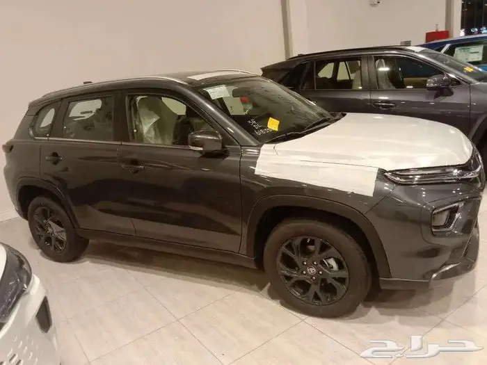 تويوتا اوربان 25 (كاش-تقسيط) اقل الاسعار واقل هامش ربح 2