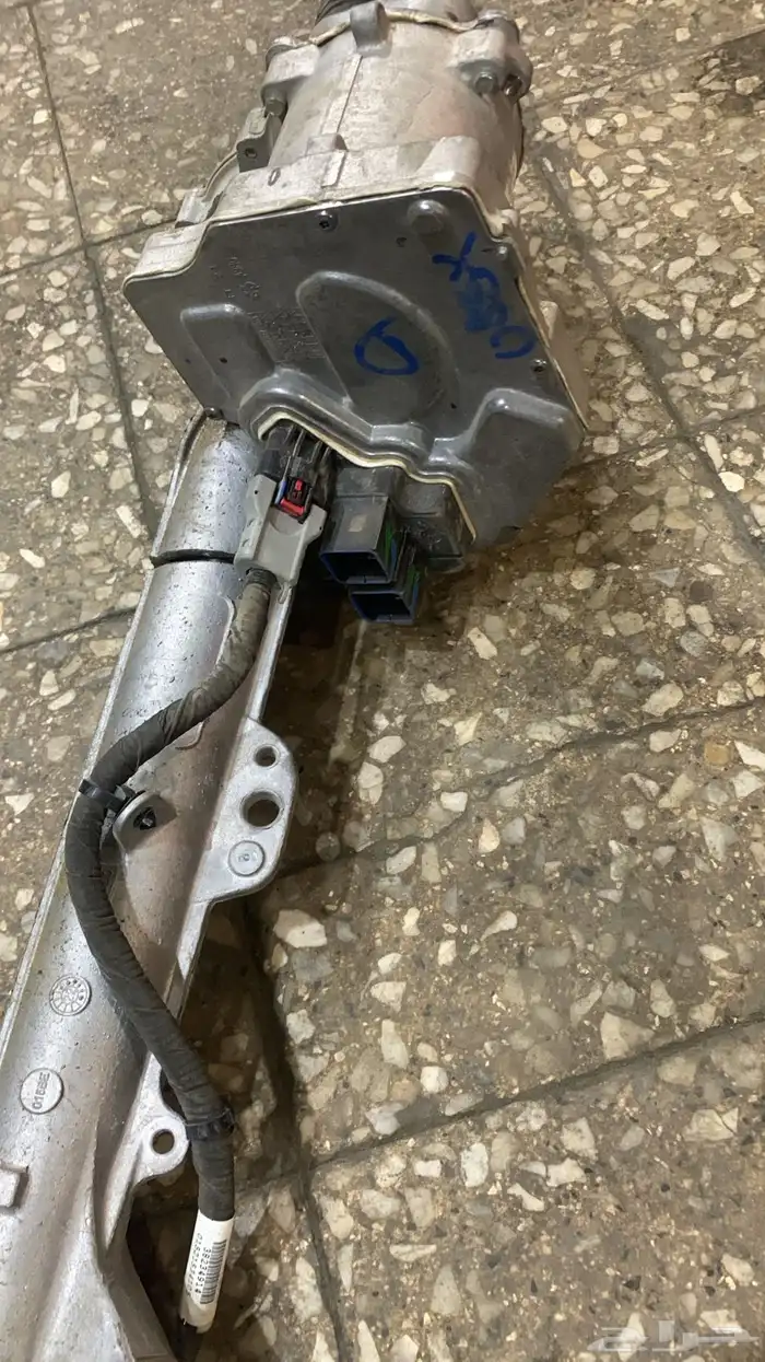 توضيب وإصلاح دودة وعلية دركسون الكهرباء والزيت بضمان . 6