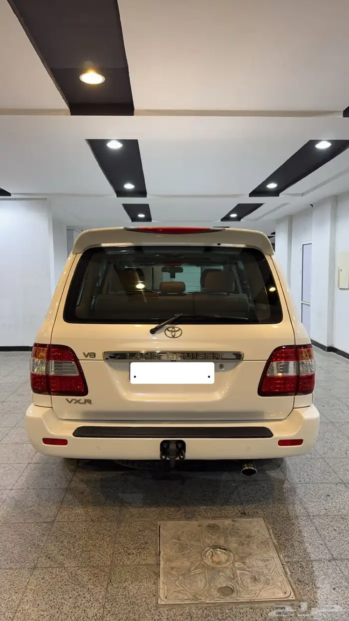 للبيع لاند كروزر فل كامل مخزن 2007 15