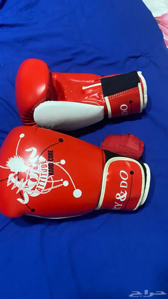 قفازات للملاكمة جديدة بسعر جيد 2