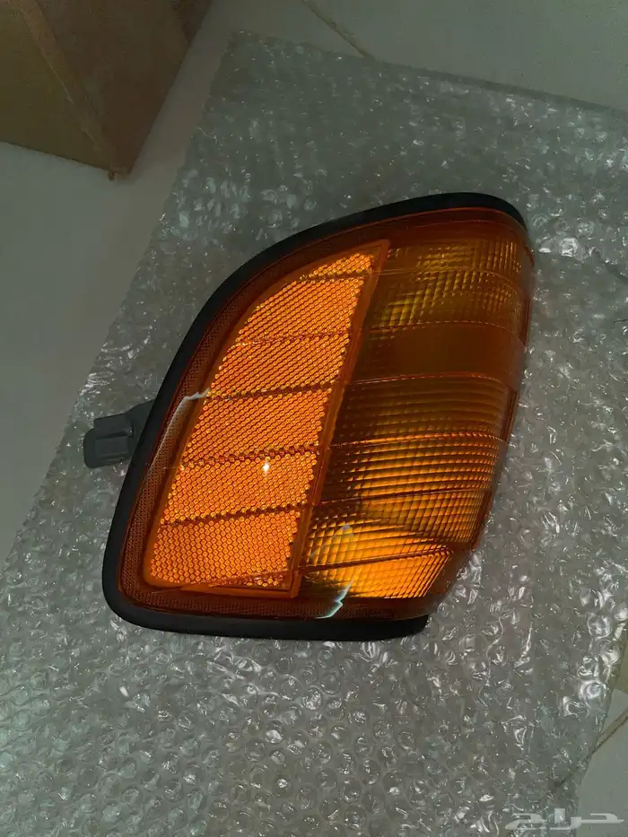 قطع غيار مرسيدس و اكسسوارات. W126 R126 W140 66