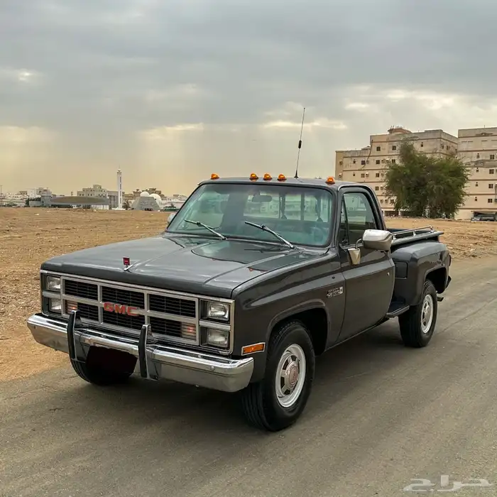 جمس حوض 83 مكينة 6.0 لتر 5