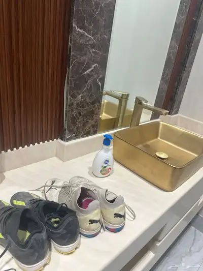 جزمه كوره اصليه بوما و اديداس مقاس بوما 40 ونص و اديداس 41 0