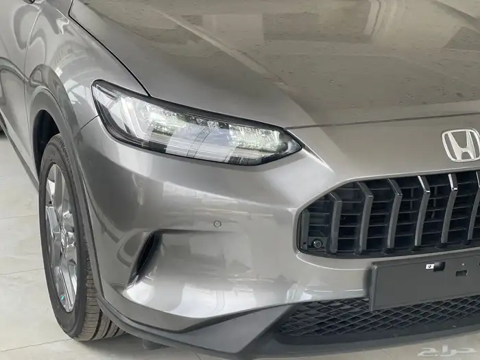 هوندا ZR-V LX زد ار في 2024 3