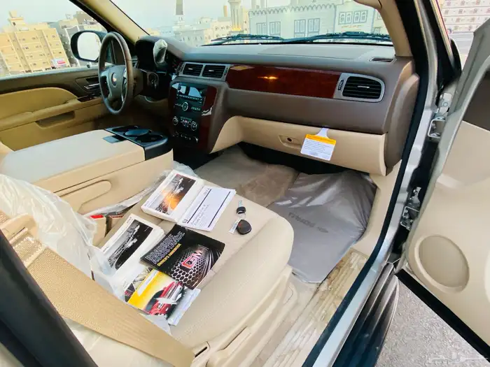 شيفروليه تاهو 2014 مخزن تم البيع 52