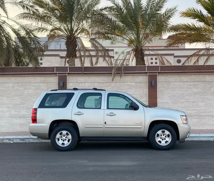 شيفروليه تاهو 2014 مخزن تم البيع 3