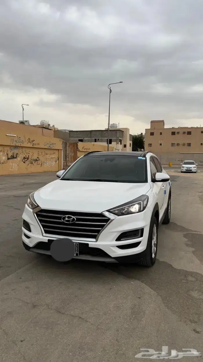 توسان 2020 ديزل 1.6 فل كامل سقف بانوراما 1