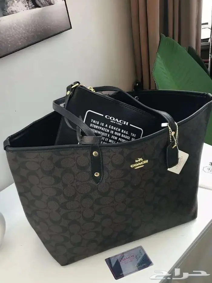 بضاعة جديدة شنط كوتش العالمية طبق اصل شنطة درجة اولى COACH 72