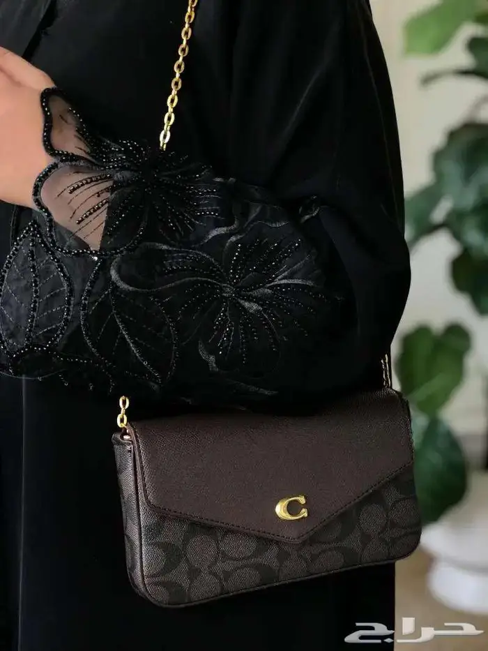 بضاعة جديدة شنط كوتش العالمية طبق اصل شنطة درجة اولى COACH 66