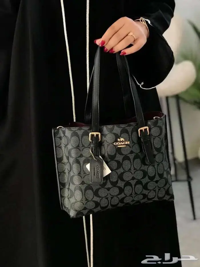 بضاعة جديدة شنط كوتش العالمية طبق اصل شنطة درجة اولى COACH 54