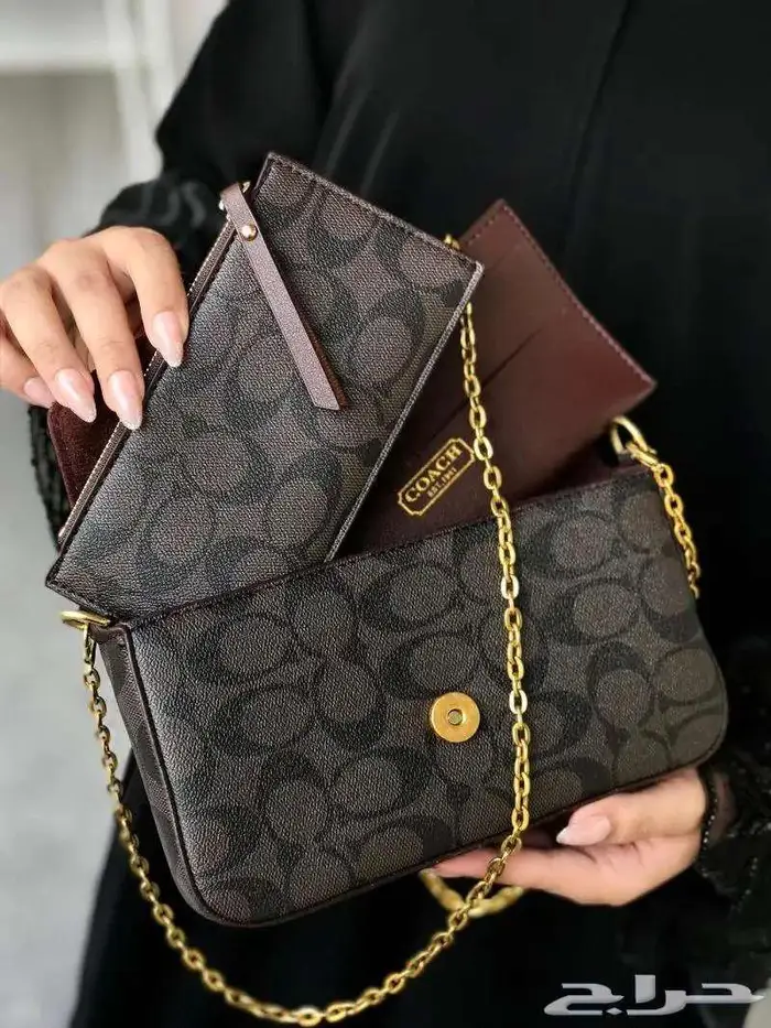 بضاعة جديدة شنط كوتش العالمية طبق اصل شنطة درجة اولى COACH 36