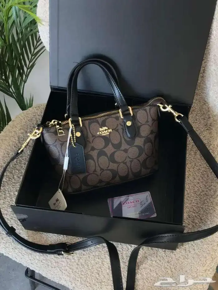 بضاعة جديدة شنط كوتش العالمية طبق اصل شنطة درجة اولى COACH 14