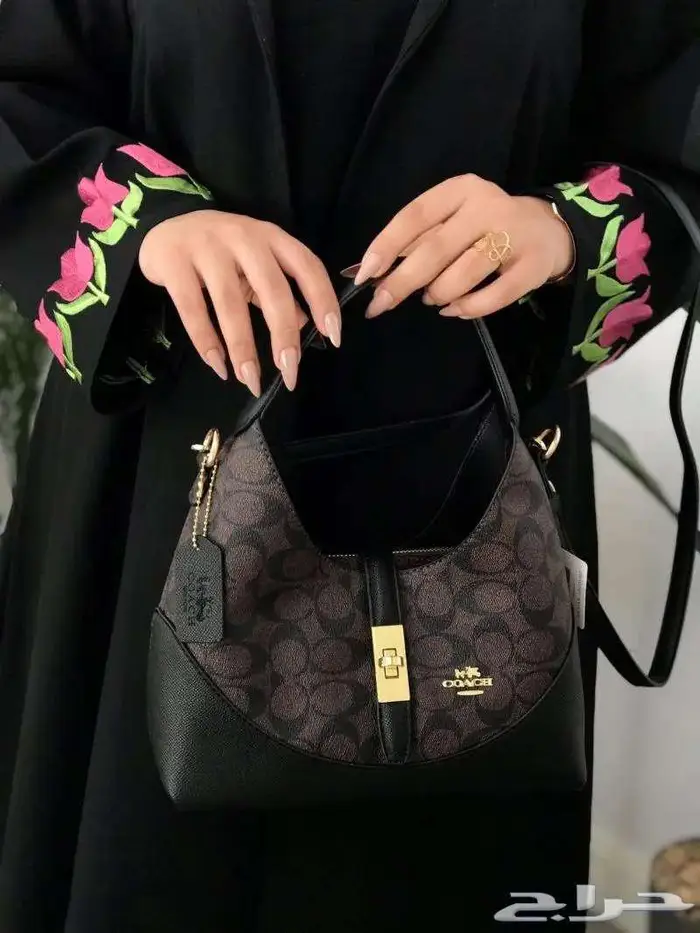بضاعة جديدة شنط كوتش العالمية طبق اصل شنطة درجة اولى COACH 11