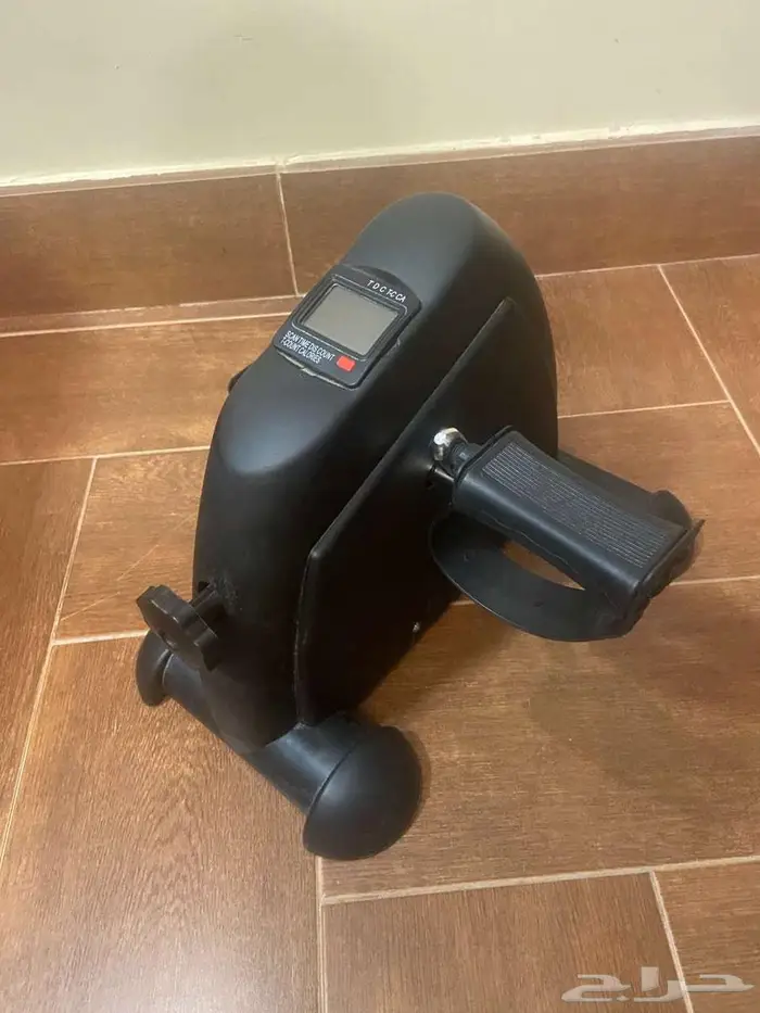 قطع اثاث وتحف منوعة للبيع 4