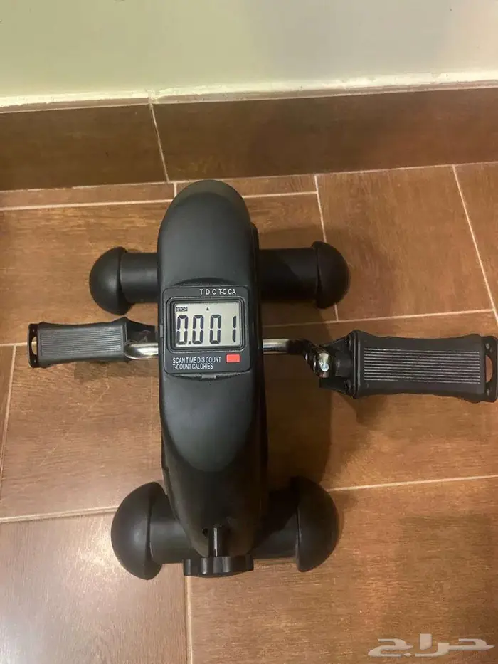 قطع اثاث وتحف منوعة للبيع 5