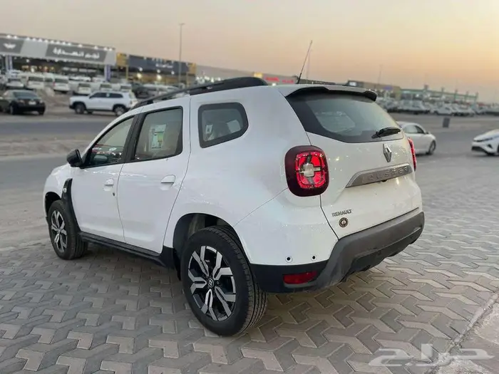 رينو داستر LE موديل 2024 3