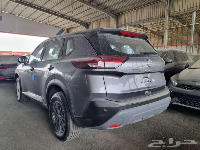 نيسان اكس تريل موديل 2025 نقدي و تاجير منتهي بالتمليك 3