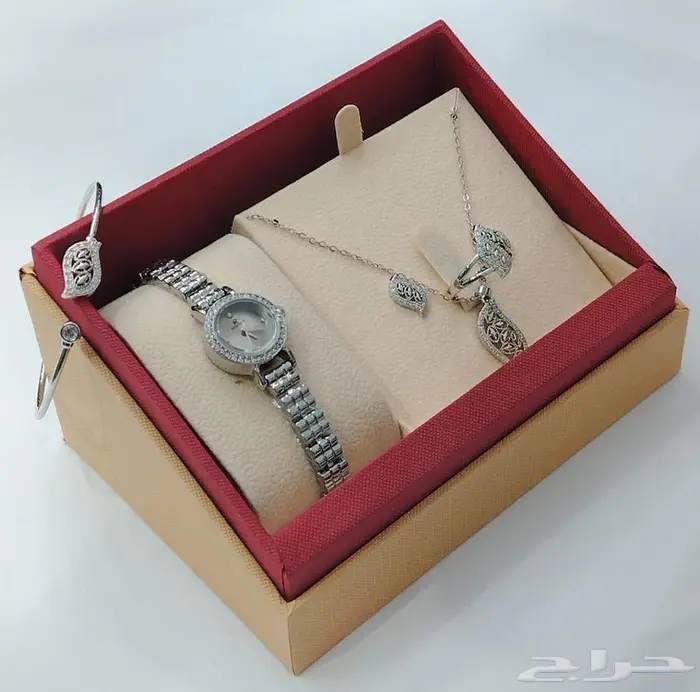 اطقم ساعه هديه نسائي فخمه طقم هدايا رمضان 1