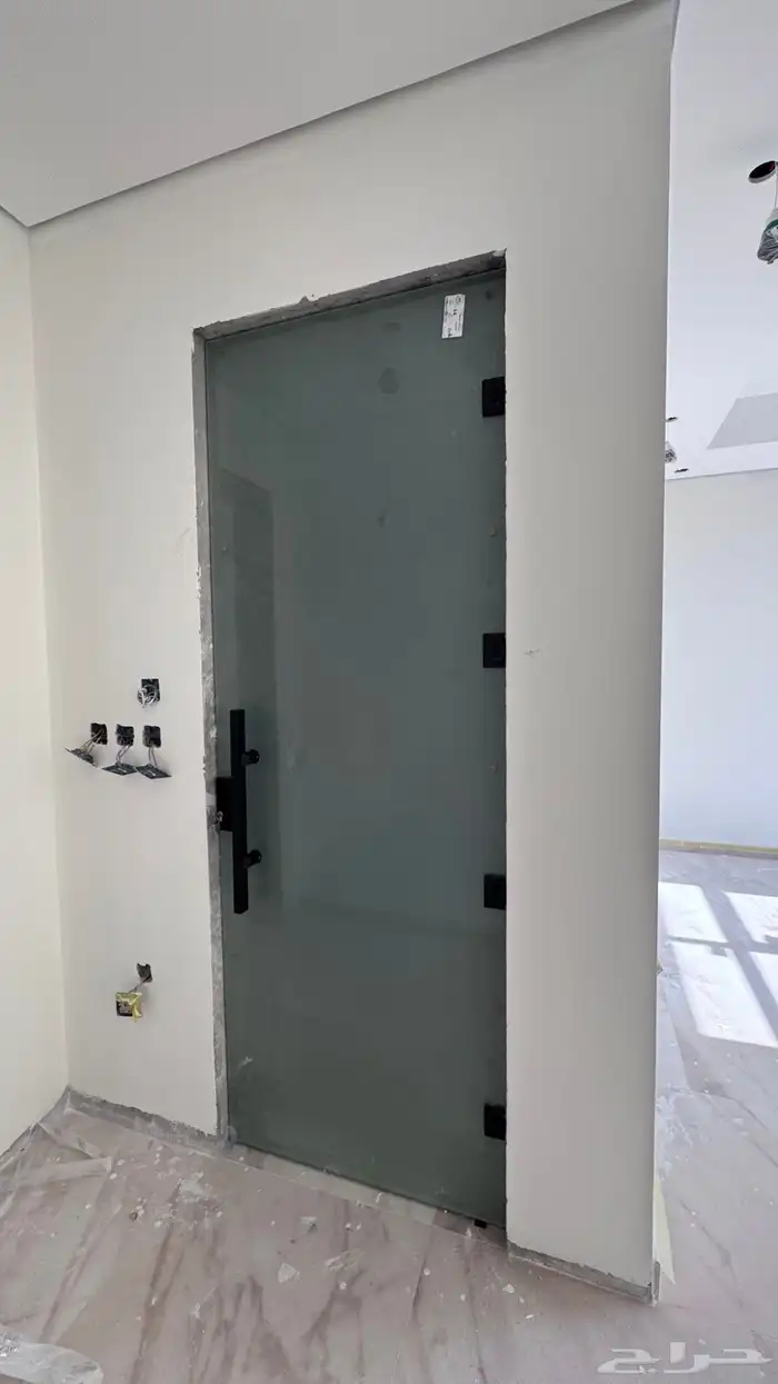 زجاج 777 12