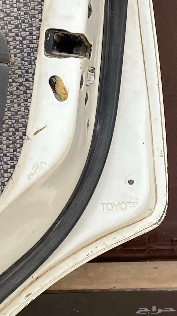 قطع جيب رفارف صالون 94 9