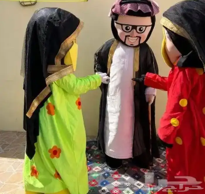 شخصيات شعبيه ورسامه ع الوجه ومهرجات 13