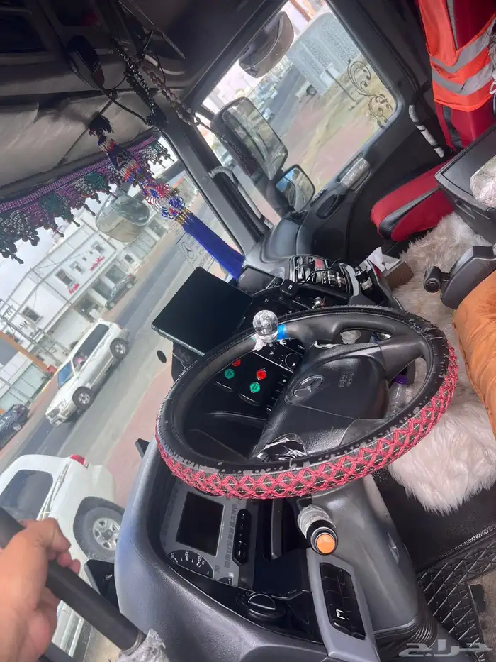مباع 9