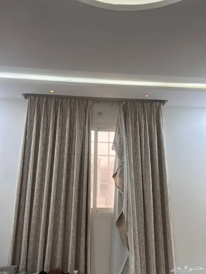 ستاره بلاك اوت و مروحت رذاذ واشجار زينه 1