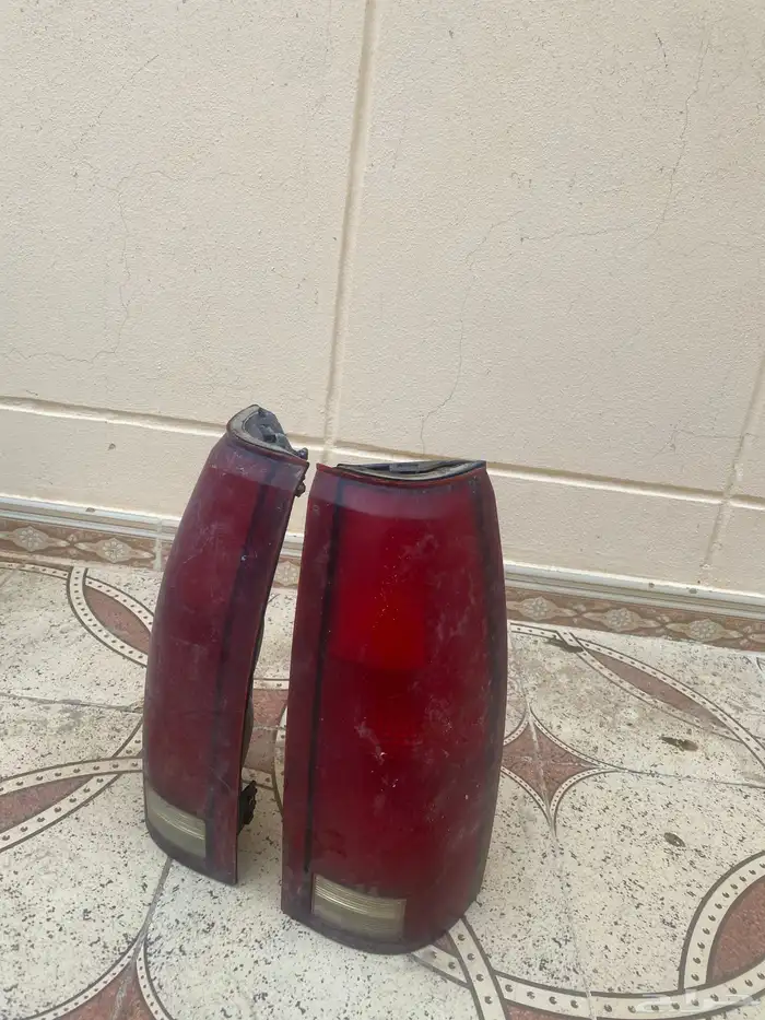 اصطبات جمس 1994 وكاله ختم المصنع تحتاج غسيل خاليه من الكسور 1