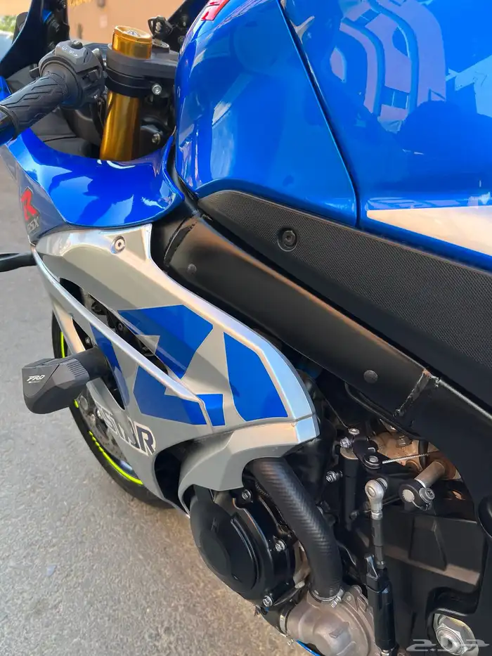 دباب 1000 RR باريان 10