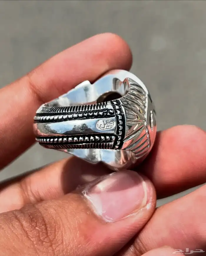 خاتم عقيق يماني زيتي نادر صياغة عقيل اليدوية زجاجي شفا 4