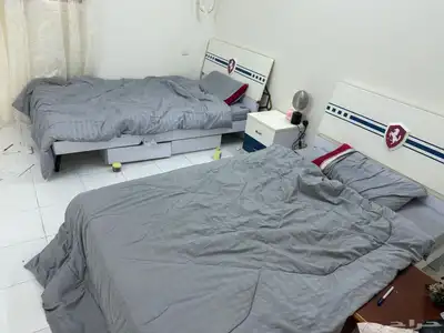 عدد 2 سرير ايكيا علامه (فيراري) مع كنب باطرمه اصليه 1
