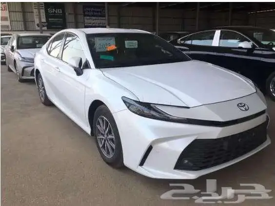 تويوتا كامري الجديده 2025 سعودي E كاش واقساط و عروض مميزه 1