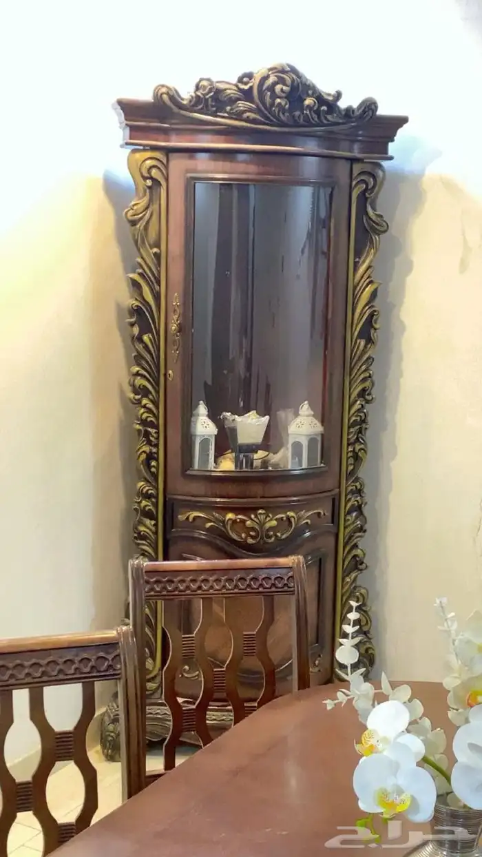 طاولة طعام 8 اشخاص 4